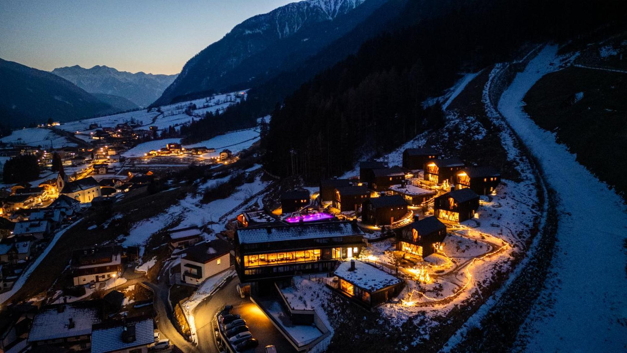 Amus Suites Dolomites Anterselva di Mezzo Extérieur photo